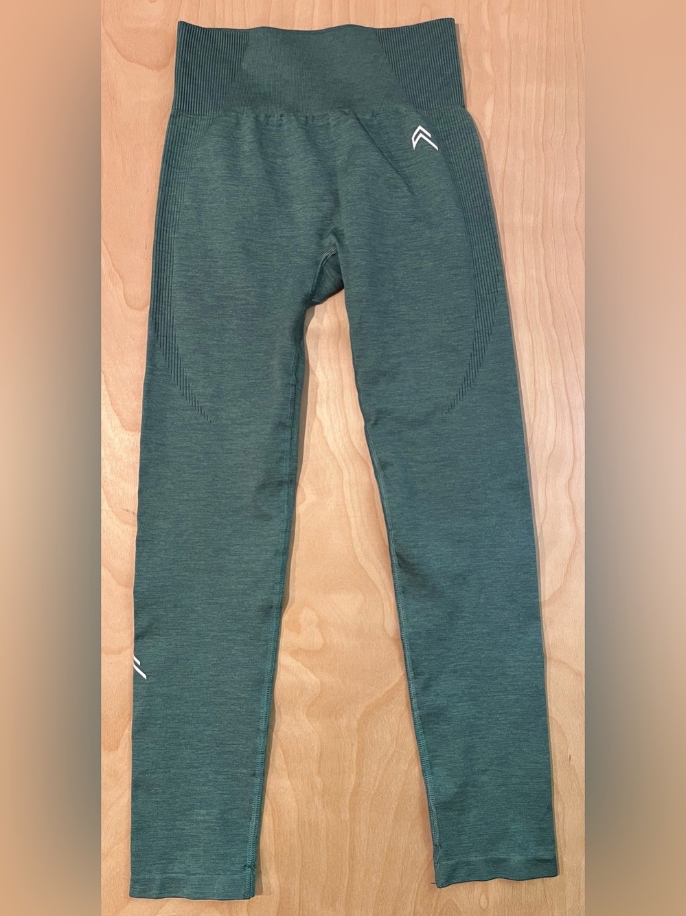 Oner Active Classic Seamless High-Waist Leggings in Green Size Medium NWOT